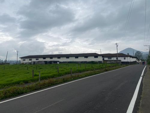 Terrenos residenciales y planos en venta en Aloag, desde 2 hasta 28 hectáreas 