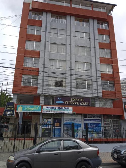 OPORTUNIDAD, OFICINA, Av Amazonas, Planta Baja, 136m2 en 6 ambientes